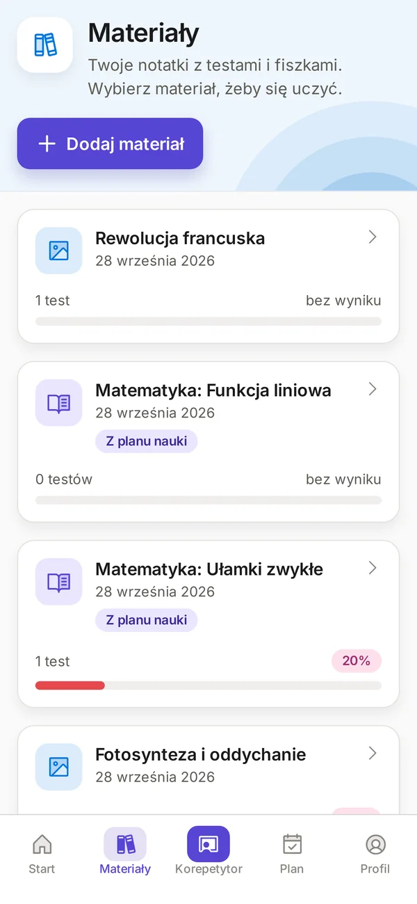 Lista materiałów do nauki w aplikacji StudyScan z liczbą testów i wynikami